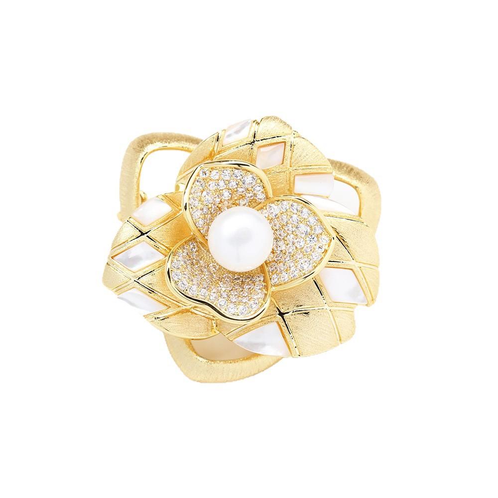 Premium Sense Gold Brushed Hollow Rose Brooch Temperament Natural Fritillary Double Petals Freshwater Pearl Pin
