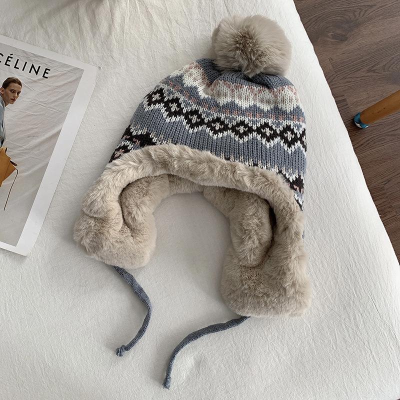 Japanese Ethnic Wind Wool Hat Women'S Autumn And Winter Lei Feng Hat Travel Skiing Ear Protection Knitted Hat Plush Thickened Warm