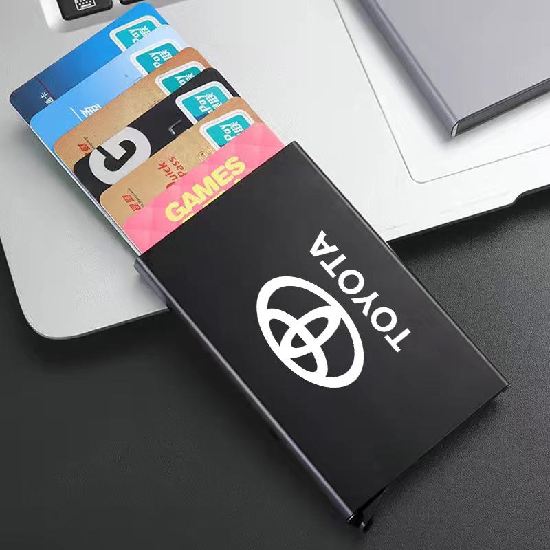 

For Toyota prius Smart Wallet car sticker Previa Funcargo Celica Automatically Metal Bank Credit Card Holder Thin ID chr corolla чёрный