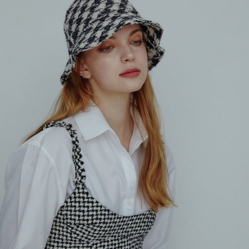 

ЧАС КРУГЛОГО ВЕДРА КАМИЛЛЫ M 58cm