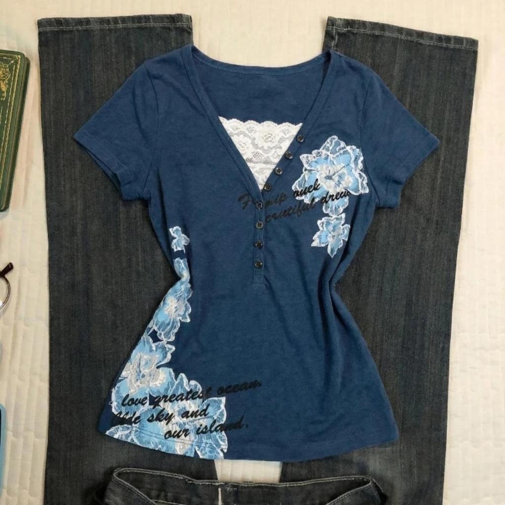 TrendHub Women American Vintage Flower Print T-shirt Summer Grunge Retro Slim Fit Tees Y2K Harajuku Grunge Short Sleeve Hot Girl Tops New
