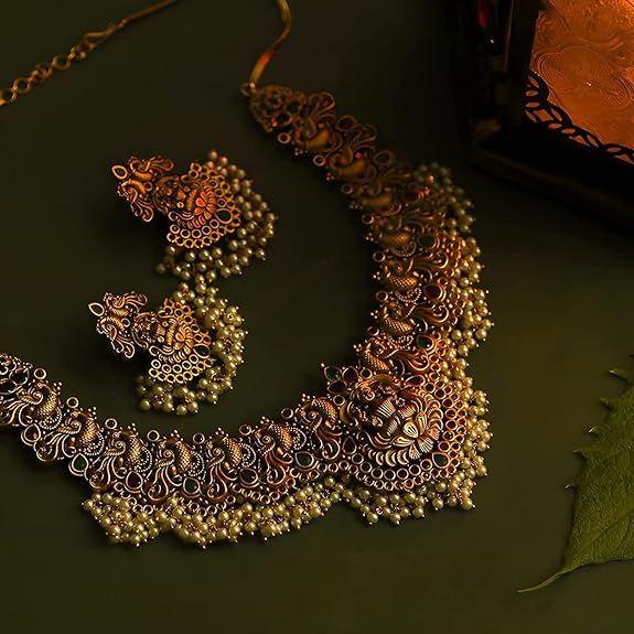 Modisches, neuestes, stilvolles Design, ausgefallenes Perlenhalsband, traditionelles Tempel-Halsketten-Schmuckset für Frauen