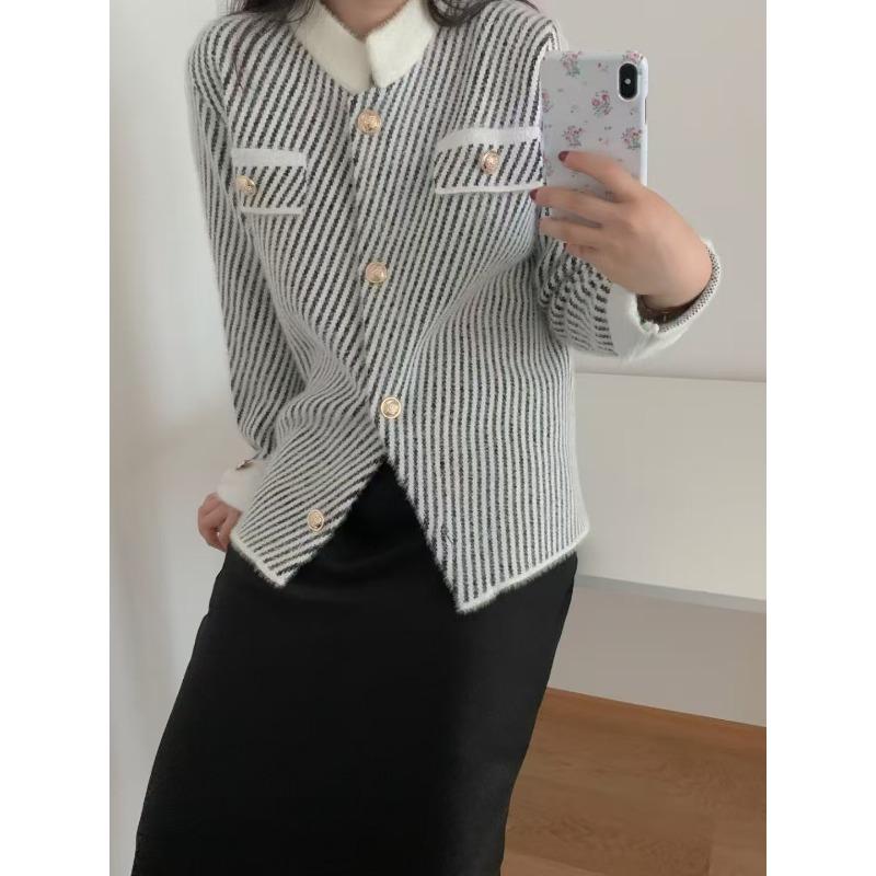 

Кардиган из искусственного норкового бархата женский новый осенне-зимний полосатый топ свободный и универсальный короткий свитер-жакет one size fits all белый