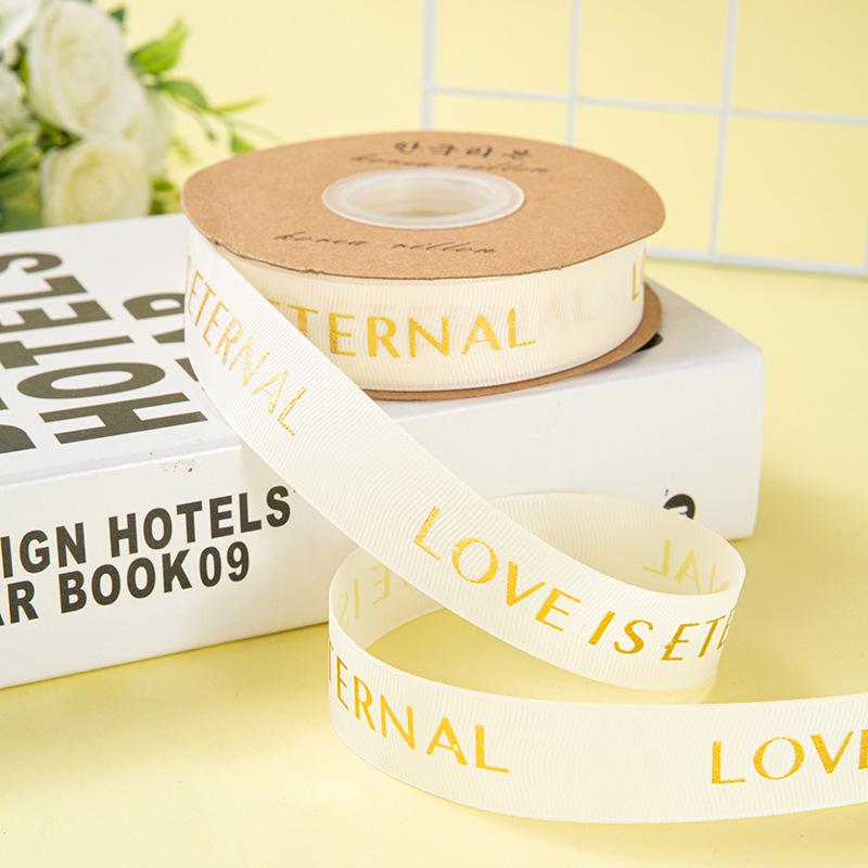 2,5 cm LOVE Heißgeprägtes Blumenband - Herzmotiv Bouquetmaterial