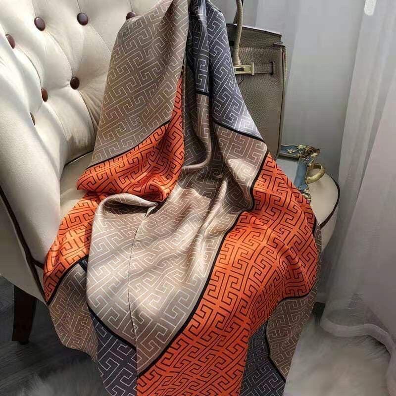 New Style of Beautiful Brocade Scarf for Women's Spring and Autumn Style Fashionable Korean Style with Versatile Style Hangzhou Silk Scarf Shawl