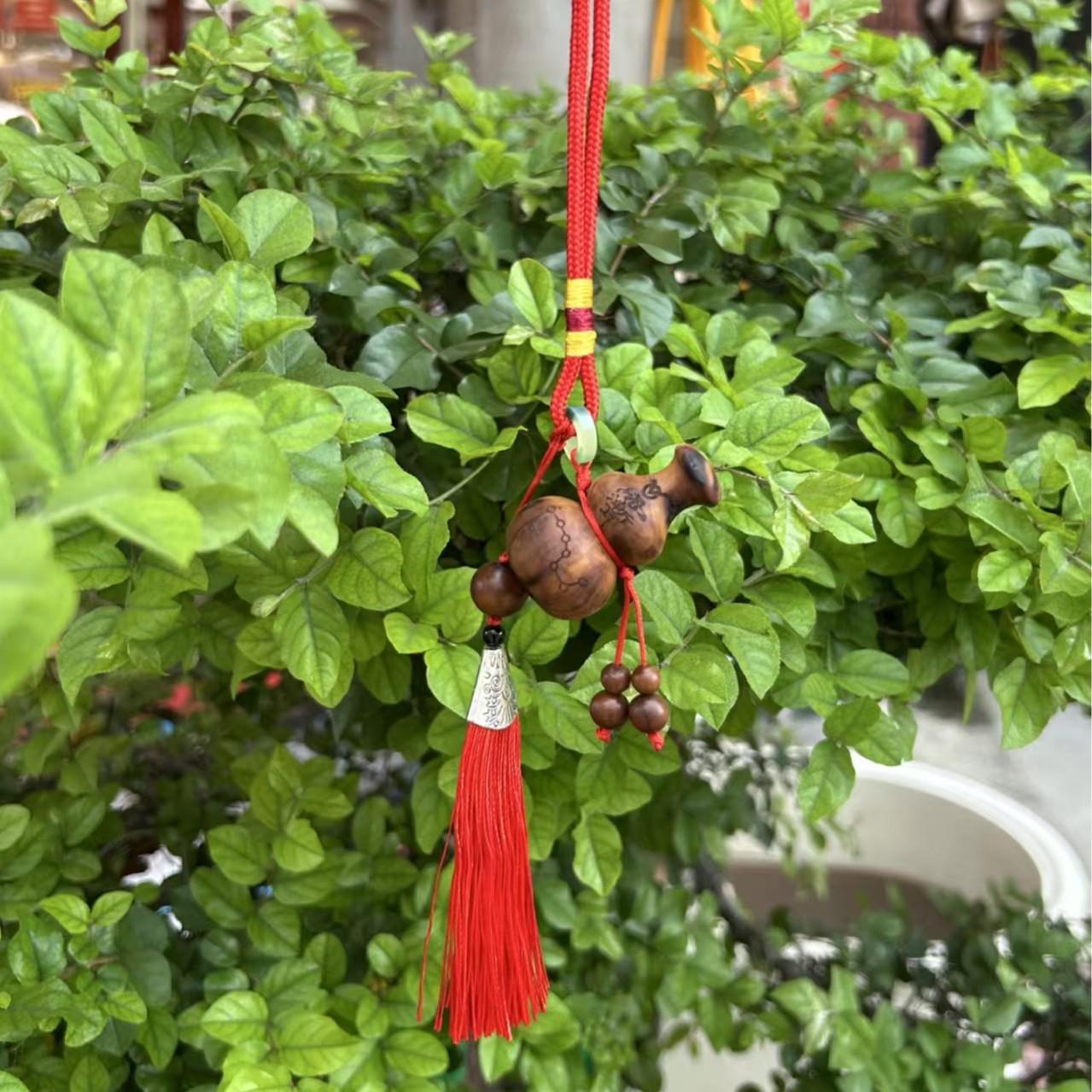 Centennial Lightning-Struck Jujube Wood Carved Seven-Star Array Gourd Keychain Pendant ly236356
