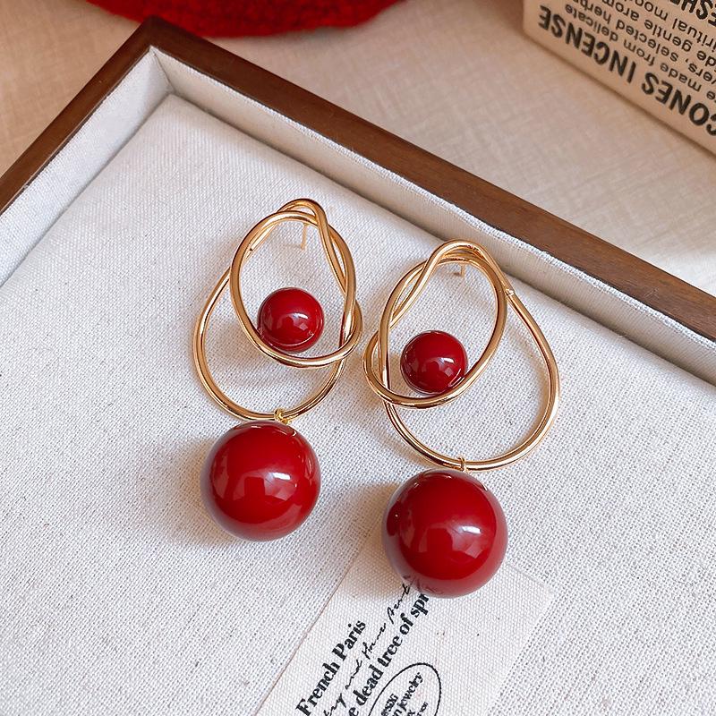 Silberne Nadel Tropfenöl Rote Perlen Ohrstecker - Eleganter & Vielseitiger Schmuck für Damen