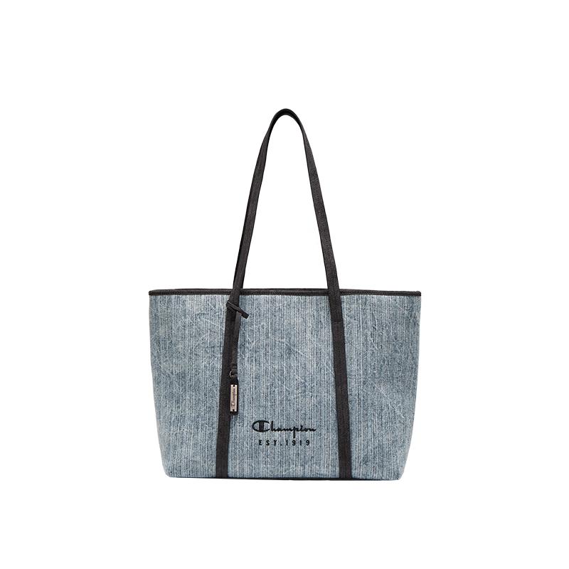 Champion Classic Versatile Shoulder Bag One Size