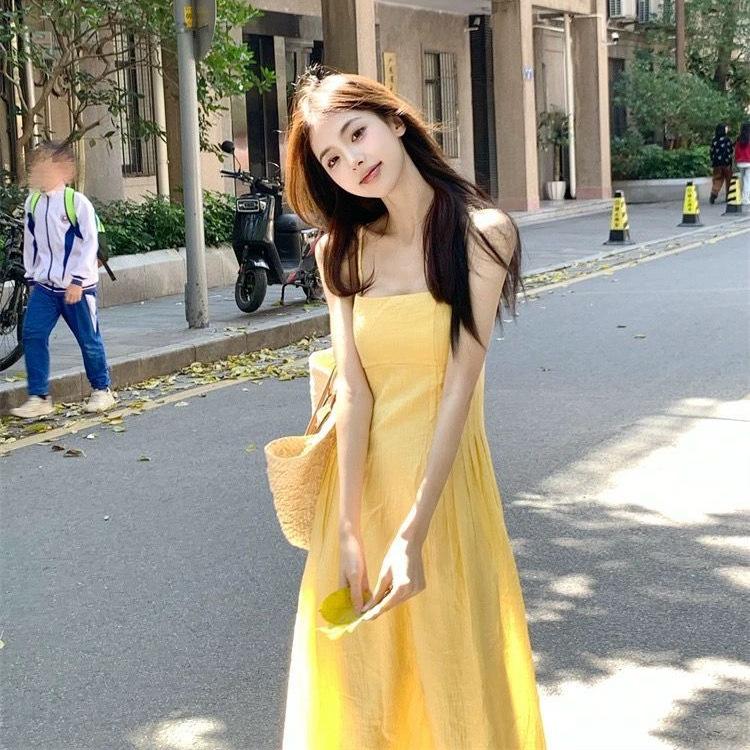 Gentle Wind Yellow Dress Women's Summer Seaside Vacation Wind Suspender Skirt Atmosphere Skirt Temperament a Word Long Dress