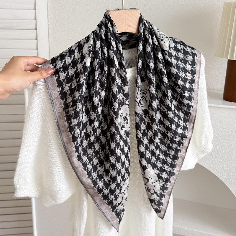 Qiandongge Camellia Cotton and Linen Small Square Scarf Silk Scarf New Women's Thin Imitation Velvet Shawl Scarf Headscarf Scarf