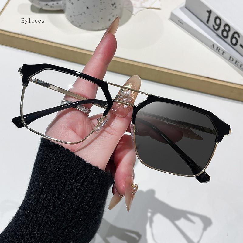 Photochromic Eyeglasses Men's Driving Anti-UV Sunglasses Color Changed Blue Light Blocking Men UV400 Man Male Sun Glasses