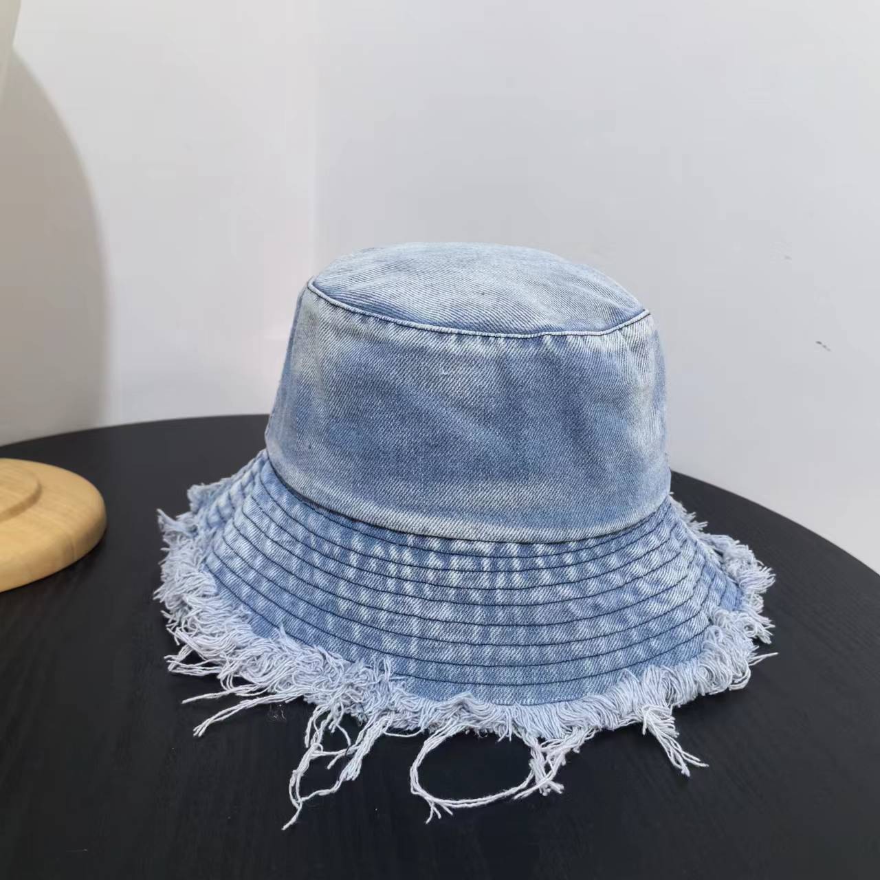 

Весна и лето новый деним старый грубый край короткий полевой панама солнцезащитный козырек простая шляпа для бассейна пара панама M（56-58cm） светло-синий