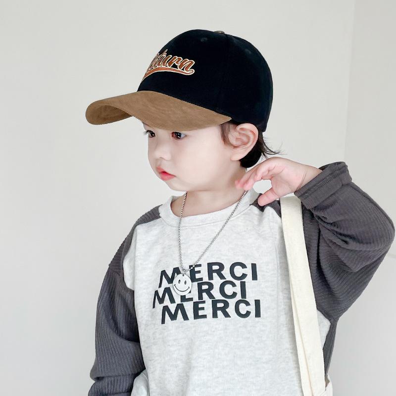

Parent-child model~ Spring and Autumn corduroy baby cap boys and girls simple color matching children s baseball cap tide Child (50-53cm) білий