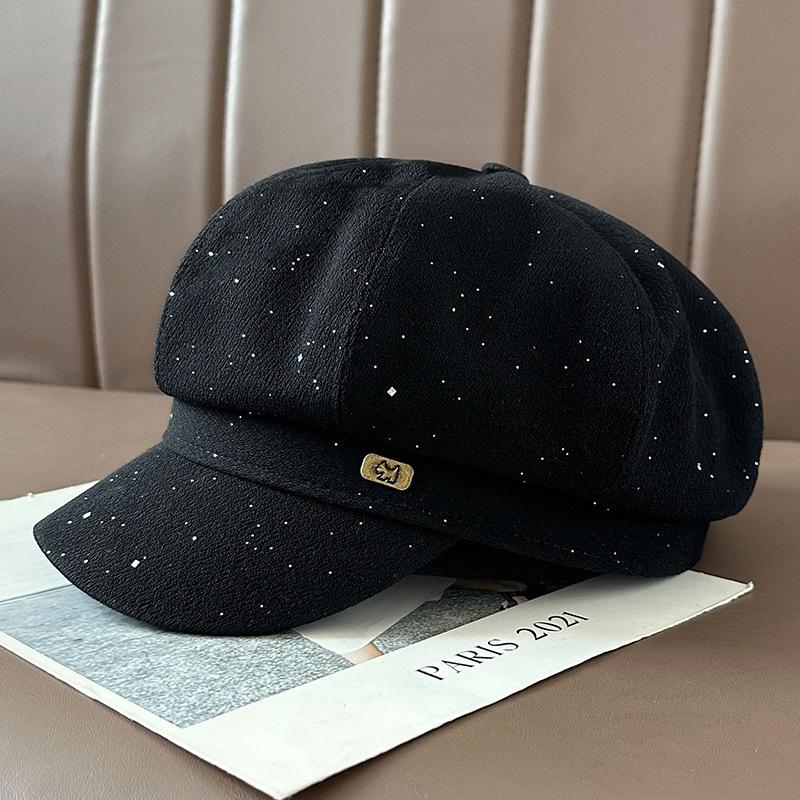 

Британский стиль Ретро Восьмиугольная шляпа с пайетками для женщин Осень-Зима Этикетка с щенком Шляпа художника Мода для путешествий Темперамент Берет one size