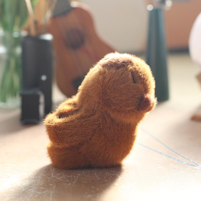 

Милая милая Капибала Маленькая подвеска Брюки Плюшевая игрушка Кукла Капибара Тряпичная кукла Кукла 15cm