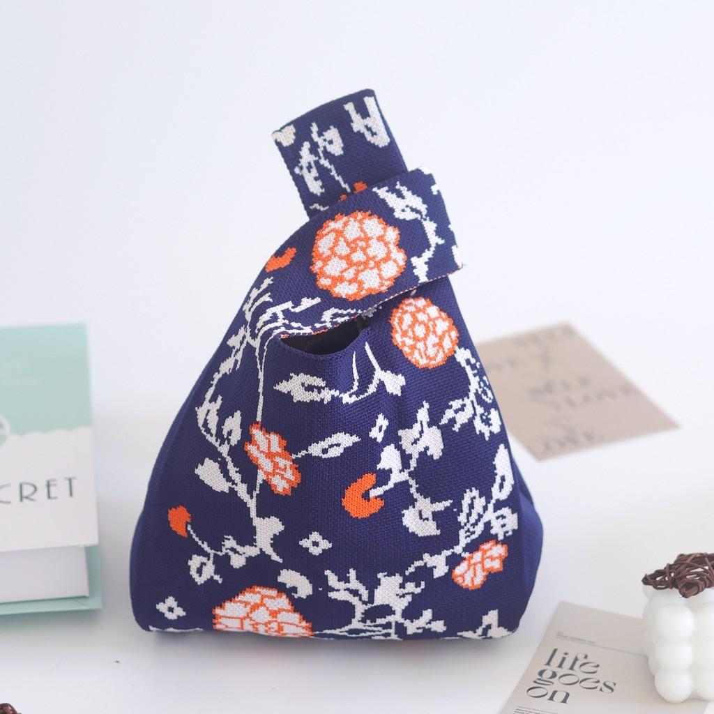 Trendy Knit Bucket Bag For Women Soft And Spacious Tote Bag With Eye-catching Patterns Ideal For Daily Wear And Gifts