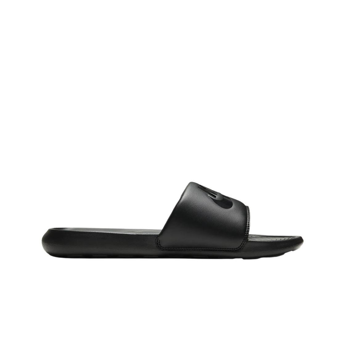 

Черные мужские кроссовки Nike Victori One Slides CN9675-003