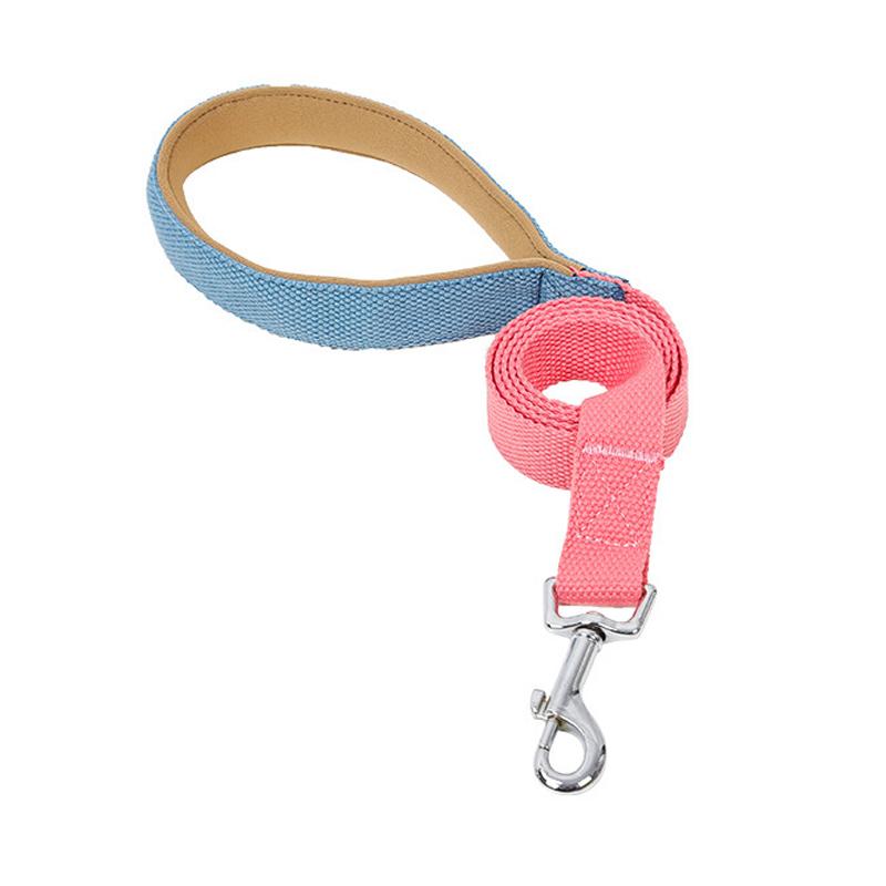 Guinzaglio per cani da compagnia Opzioni multicolori Guinzaglio per camminare Correre Design a contrasto Corda di trazione per cani Personalità Collare per cani
