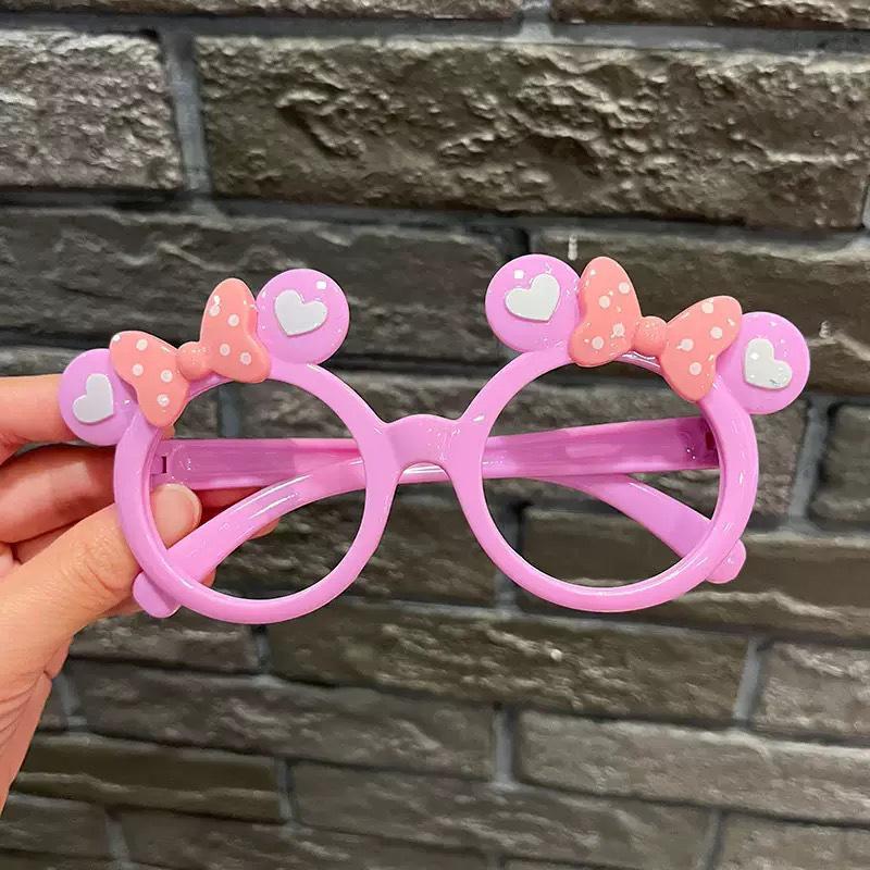 Girls Cute Cartoon Photography Sunglasses – Fashionable Decorative Frames for Kids