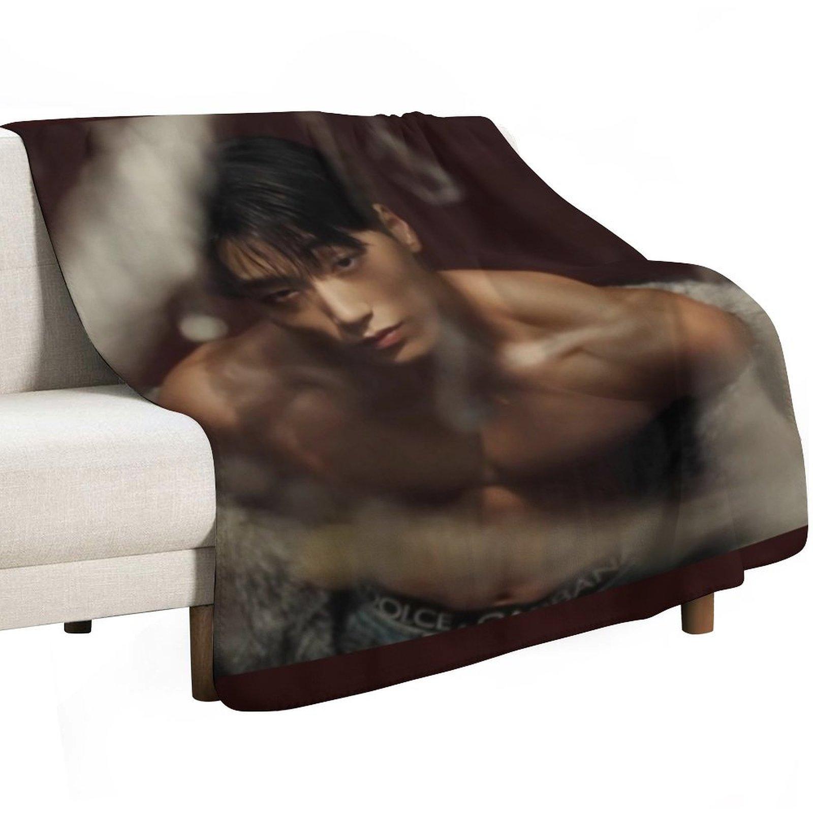 ATEEZ ice on my teeth choi san kpop atiny sexy abs Throw Blanket Decorative Beds Luxury Thicken Weighted Picnic Blankets 30x40in