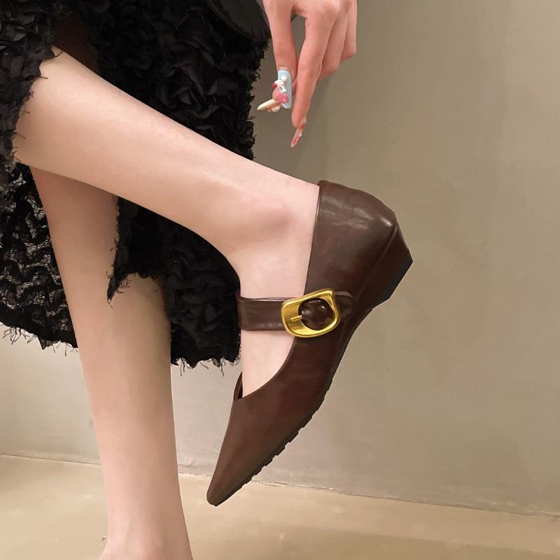Fashion Women Pointed Toe Flats Shoes New Elegant Loafers Summer Sandals 2025 Designer Dress Party Woman Shallow Shoes Zapatos Mujer