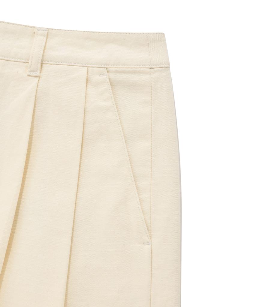 COVERNAT WOMAN Bermuda Shorts Ecru