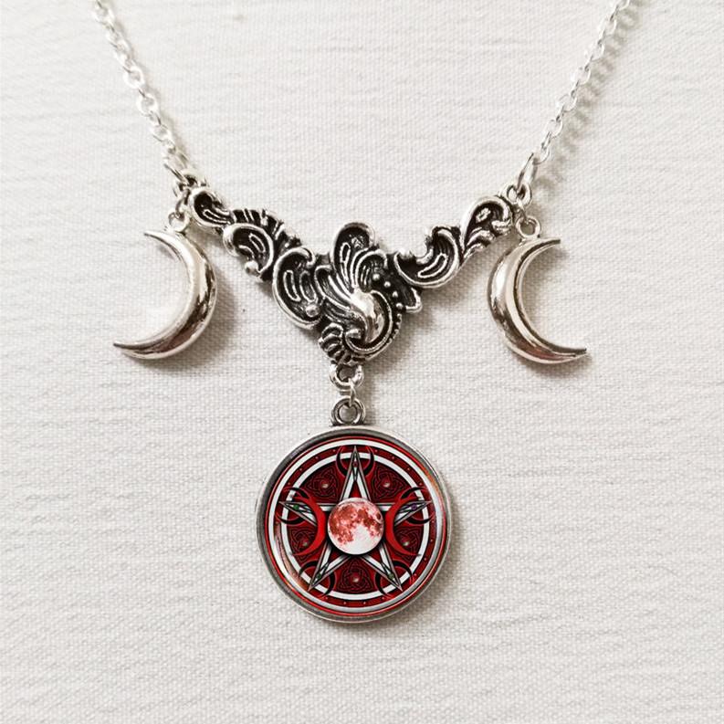 Fashion Moon Crystal Pendant Necklace For Women With Geometric Design And Cross Chain