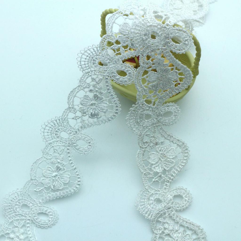 New White Unilateral Water-Soluble Polyester Lace Hollow Embroidery Lace Clothing Laying Material