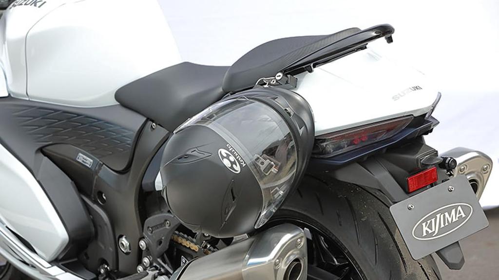 Držák zámku motocyklové helmy Kijima Ocelový černý povrch Hayabusa SUZUKI (8BL-EJ11A/'21-) 303-1609