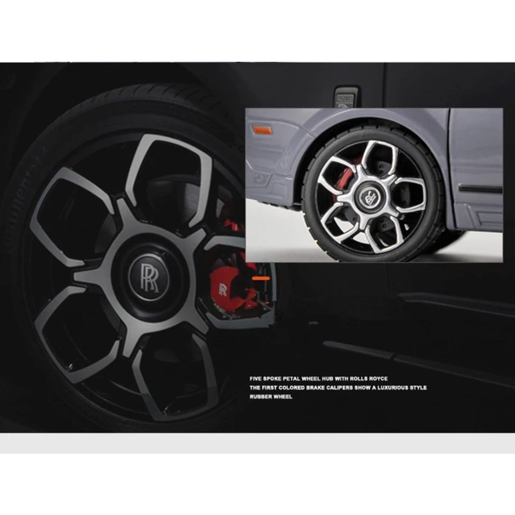 Large Size 1/20 Rolls Royce SUV Cullinan Alloy Luxy Car Model Diecast Metal Toy Vehicles Car Model Sound and Light Children Gift