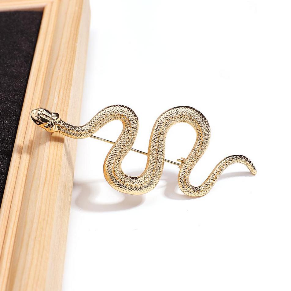 Punk Gold Color Snake Brooches for Women Men Lady Luxury Metal Animal Brooch Pins Party Casual Fashion Jewelry Accessories Gifts