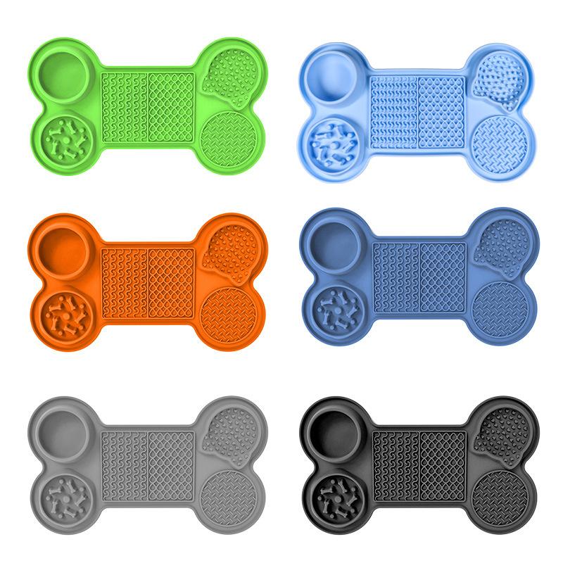 New Silicone Pet Licking Mat Pet Plate Dog Licking Mat Dog Slow Food Mat Suction Cup Slow Food Mat