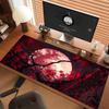 Karmesinroter Mond Verdrehter Baum Große Tischmatte Mauspads Liefern Dramatische Dunkle Kunst Für Schlafzimmer Lern- Gaming- Arbeitsplatz-Einrichtung