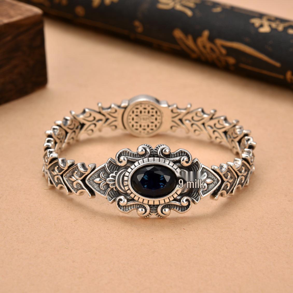 

Янь Ю 2024 Арабеска Лисий хвост Тяжелая промышленность Браслет: Тренд легкой роскоши Панк браслет Подарок для парня. Fox Tail Bracelet 22cm