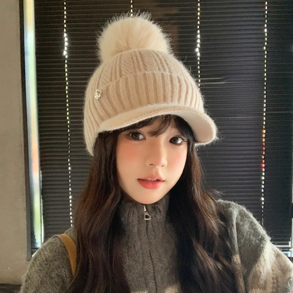 Thickened Winter Hats Ear Protection Women's Hats Fashion Plush Baseball Cap  Autumn