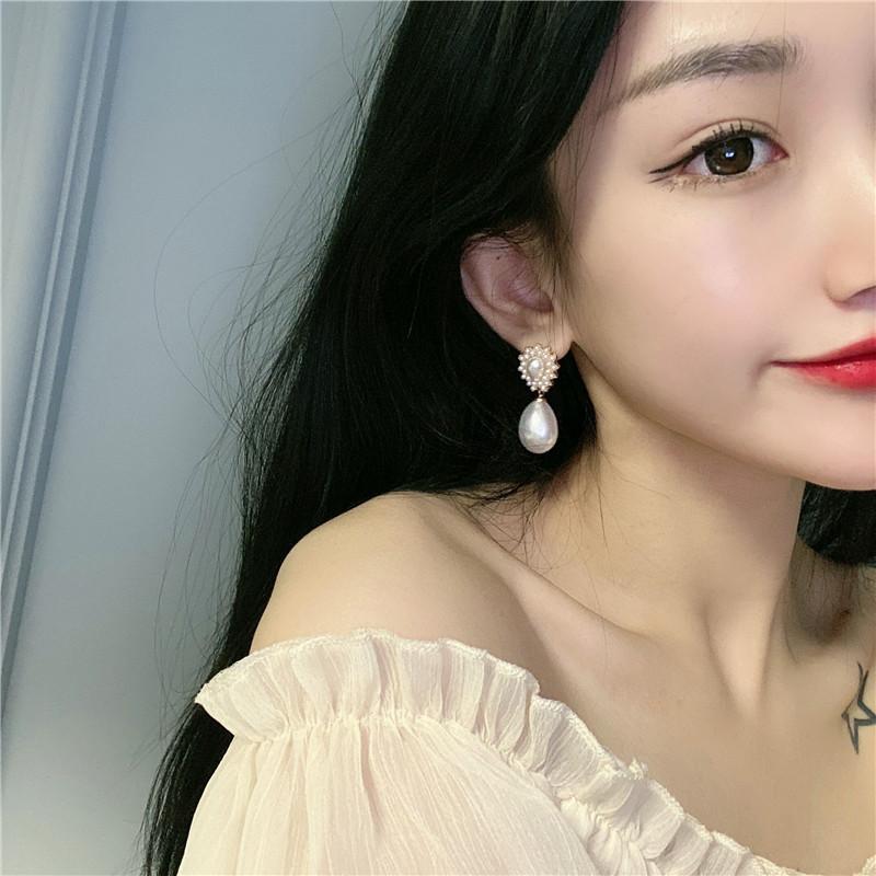 Palace Style Pearl Earrings S925 Silver Needle Earrings Frenchretro Earrings Female Elegant