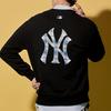 MLB New York Yankees Logo Loose Fit Crewneck Long Sleeve Sweatshirt Unisex Sweatshirt Black 3AMTC0121-50BKS