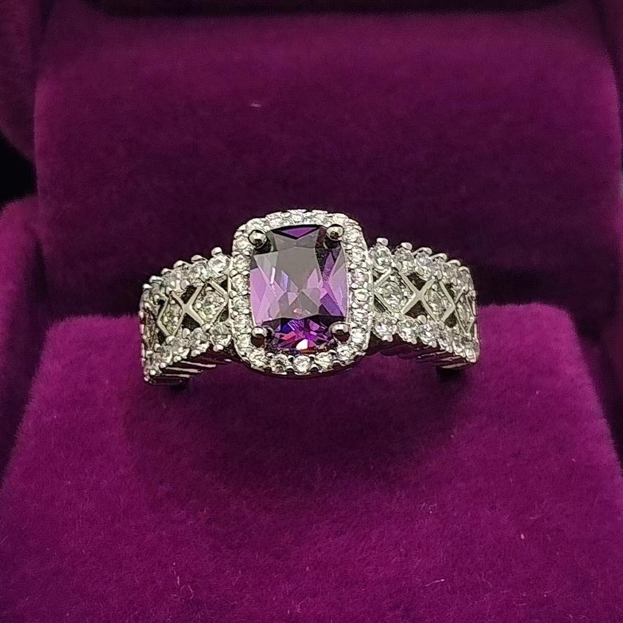 

Fashion Light Luxury Square Diamond Zircon Ring Women S Versatile Premium Sense Opening Adjustable High Carbon Diamond Ring Opening adjustable фиолетовый