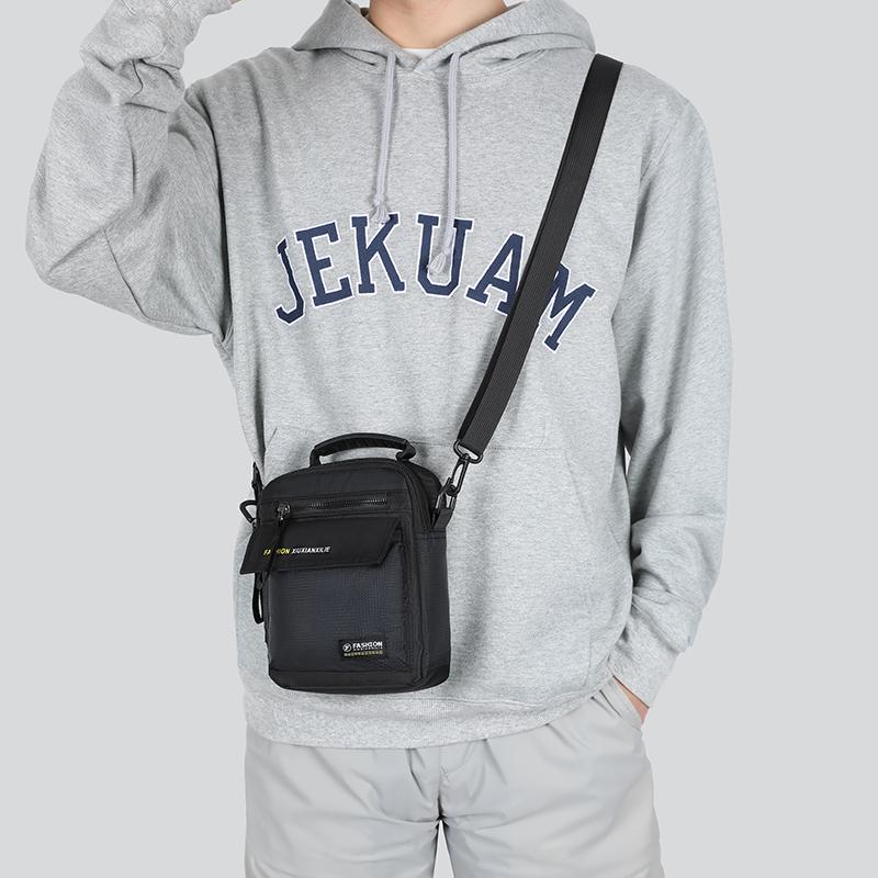 2024 neue Schulter Messenger Bag Casual Herrentasche tragbare Aktentasche Nylon wasserdichte Outdoor-Tasche Mann Messenger Bags Handtaschen