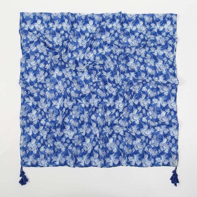 Spring and Autumn New Bali Yarn Tassel Retro Printed Geometric Scarf Versatile Fashion Travel Sunscreen Shawl Silk Scarf Women