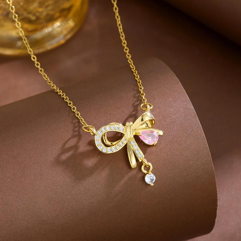 European and American new gradual change butterfly necklace women's fashion pendant necklace collarbone chain accessories wholesale