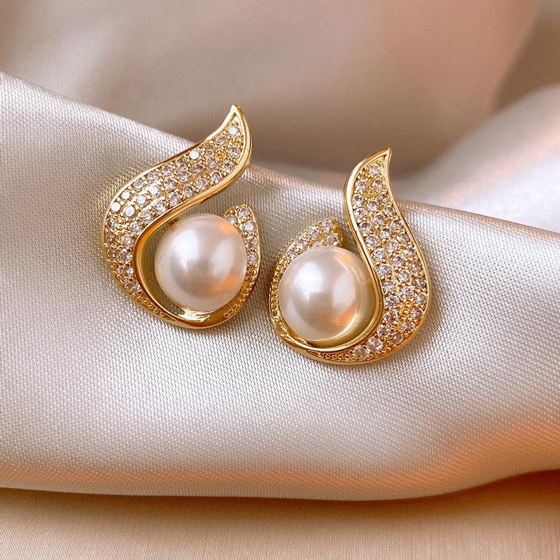 SKEDS Korean Style Exquisite Bow Cross Crystal Earrings Jewelry For Women Girls Elegant Shining Boutique Decoration Ear Rings