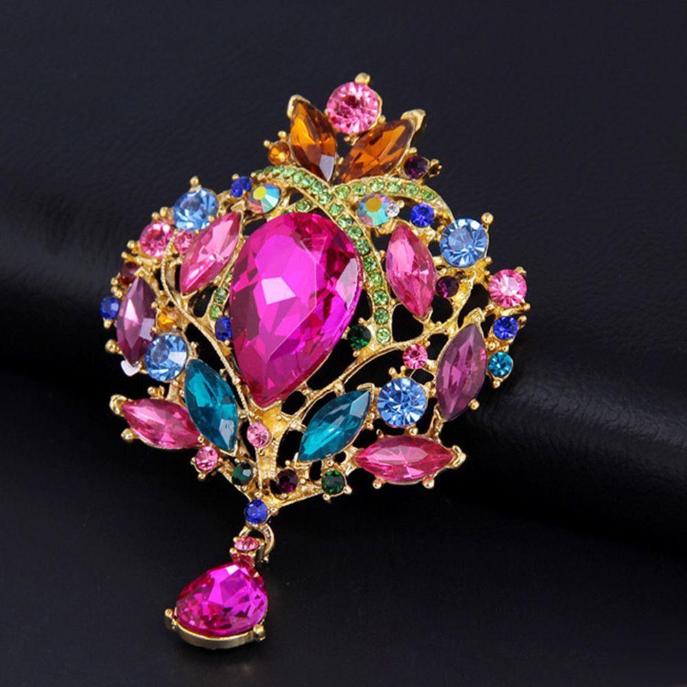 

Dresses Sparkling Crystal Water Women Pendent Brooch Wedding Rhinestone Luxury