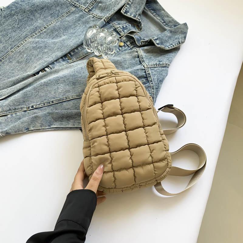 White Plaid Puff Shoulder Bag - Trendy, Versatile, and Cute for 2026