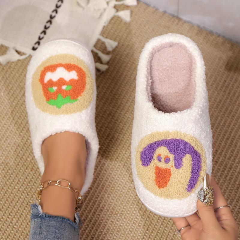 Женские тапочки на Хэллоуин с милым тыквенным печеньем и забавной ведьмой зимние домашние теплые с мягкой подошвой нескользящие удобные для спальни 36-37 белый 1949₽