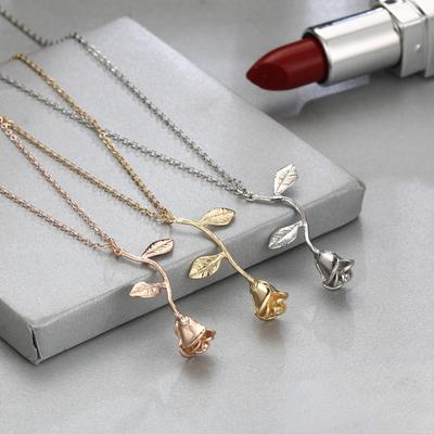 1 Pcs Romantic Metal Tricolor Plating Rose Pendant Necklace Ladies Fashion Jewelry Anniversary Girl Necklace Gift ZPG