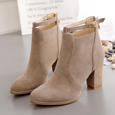 2025 Autumn/Winter British Style Ankle Boots with Chunky Heels, High Heel, Single Lining, Back Zipper, Plus Size Martin Boots.