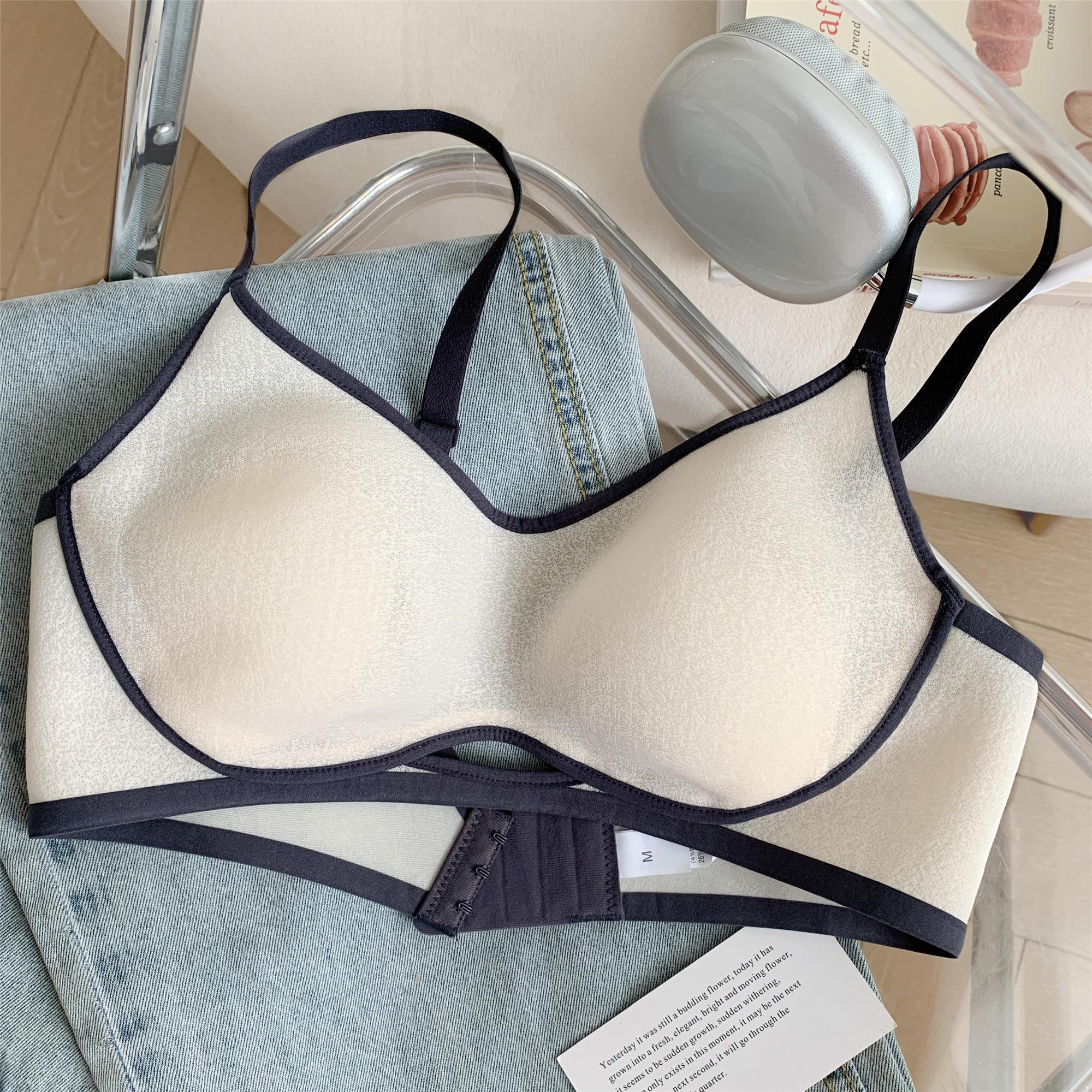 

Girls rabbit ears ultra-thin women s big breasts show small breasts women s light bra small suspenders no steel ring spring and summer M（75ABC）