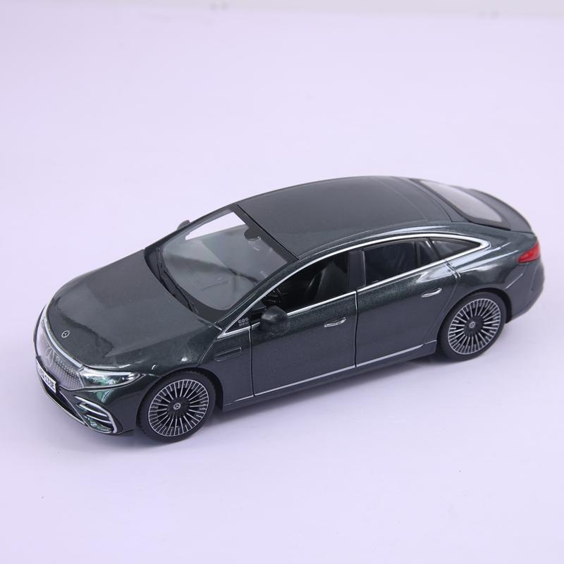

Maisto 1:27 Simulation Mercedes Benz EQS Alloy Car Model doors on both sides that can be opened suitable for collection серый