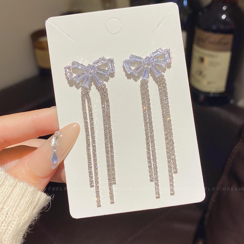 925 Sterling Silver Full Diamond Tassel Earrings – High-End European & American Style, Super Shiny, Luxurious Ear Jewelry for Women.